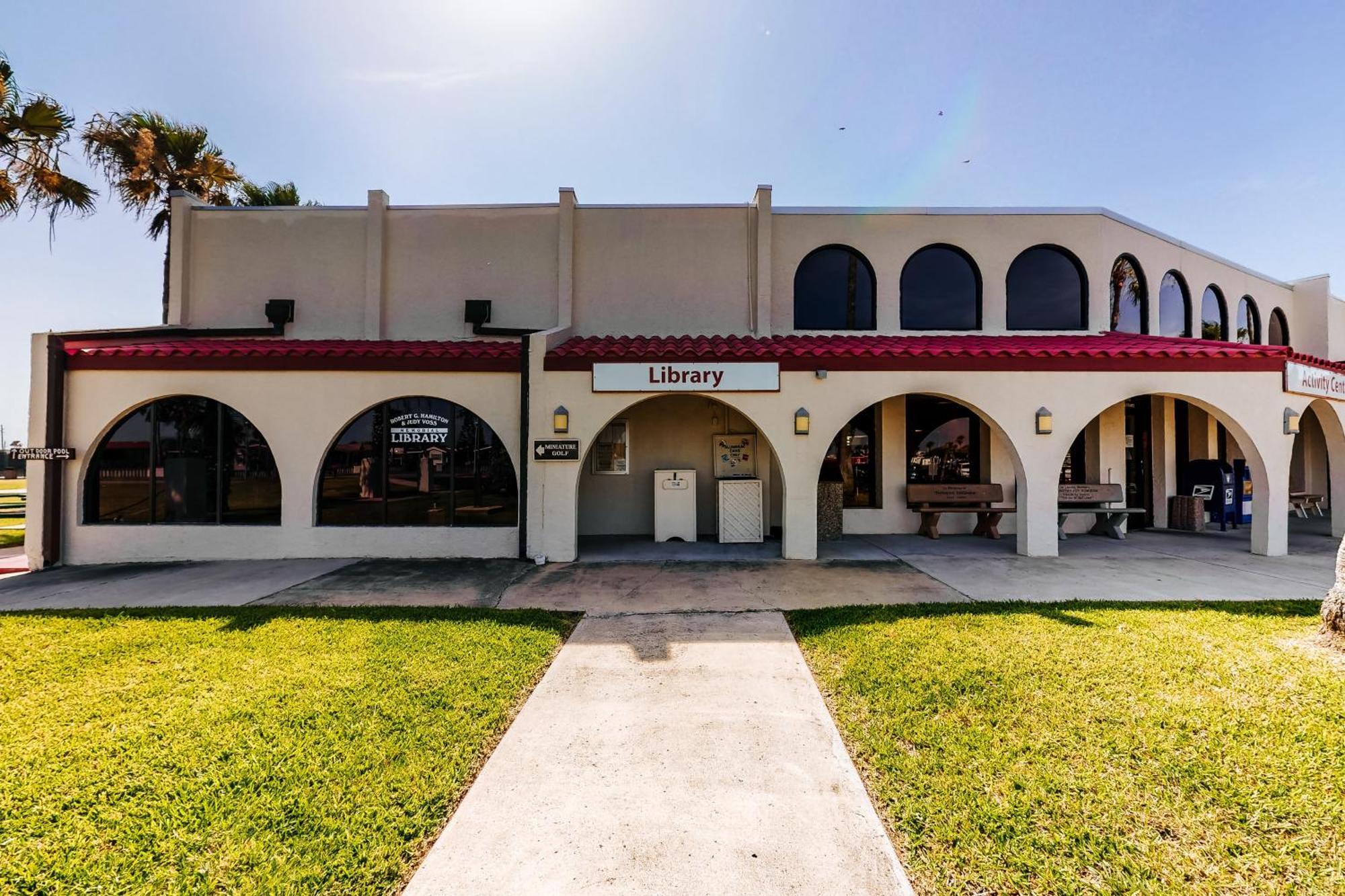 Long Island Village 502 Clam Port Isabel Exterior photo